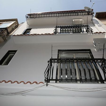 Appartamento Topazio Letojanni Bagian luar foto